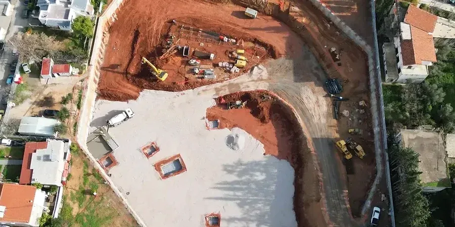 Diseño Geotécnico de Excavaciones Profundas en León: Seguridad Sobre Terrenos Heterogéneos