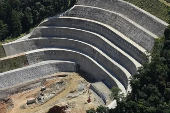 MASW y VS30 en León: Caracterización Sísmica del Terreno